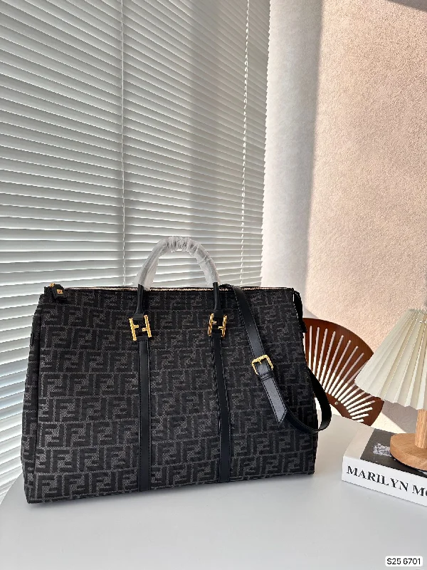 Fendi Handbag Travel Bag