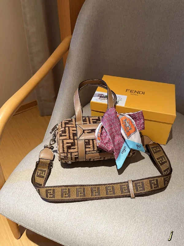 Fendi Handbag Shoulder Bag