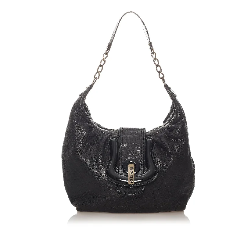 Fendi Leather Shoulder Bag (SHG-27957)