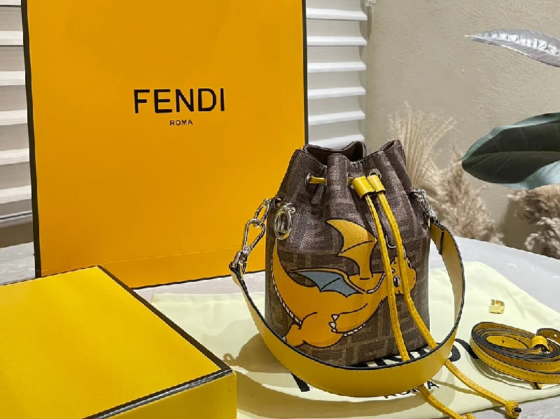 Fendi Bucket Bag Shoulder Bag