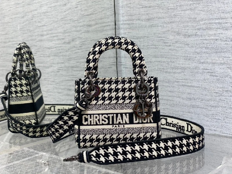 Christian Dior - Luxury Bags  283