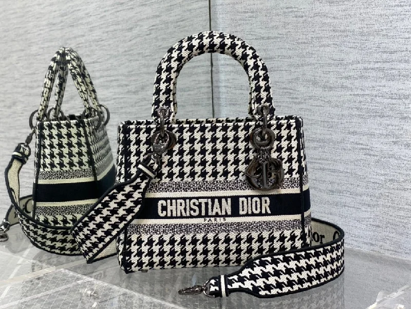 Christian Dior - Luxury Bags  282