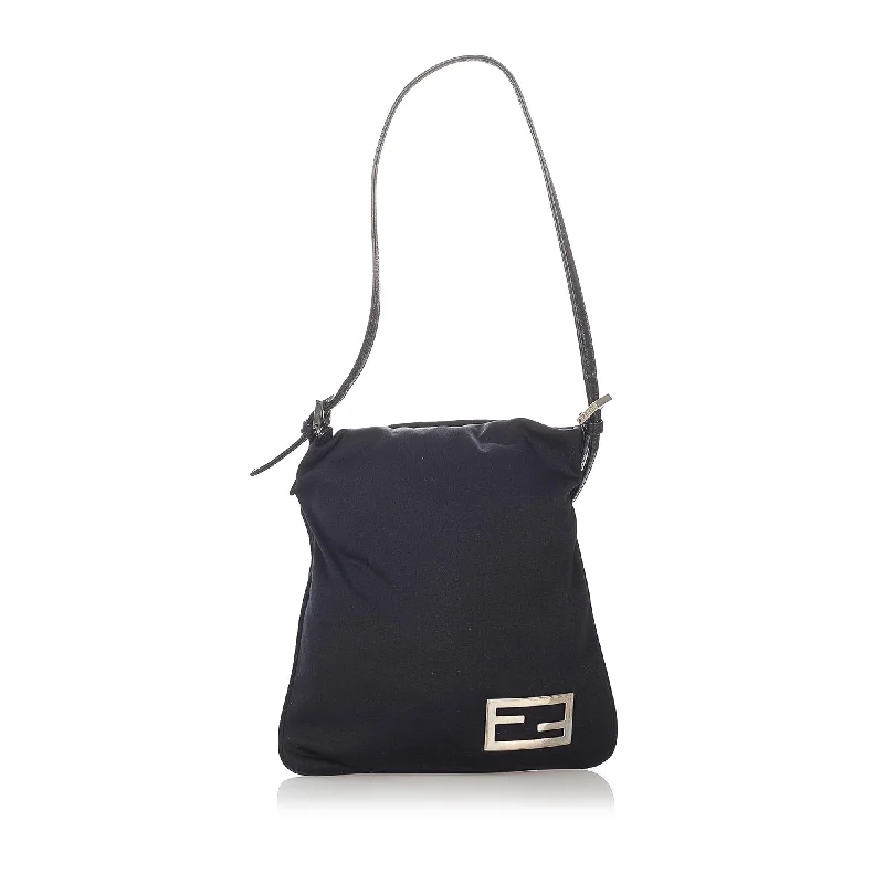 Fendi Nylon Shoulder Bag (SHG-27009)