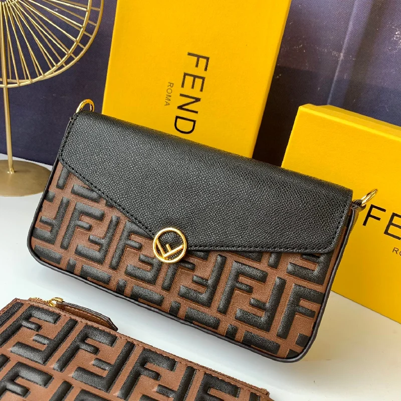 F8BS033 Fendi Geometric clamshell mini handbag