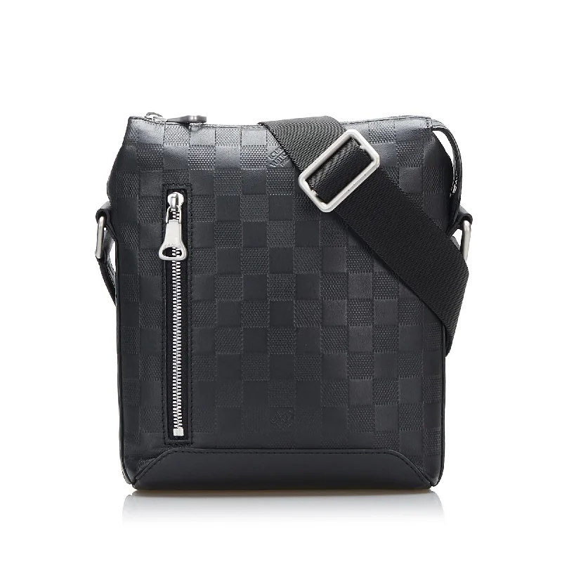 Louis Vuitton Damier Infini Discovery Messenger (SHG-PNzipP)